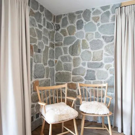 Polaris 1 002 Luxe & Lift Lejlighed *