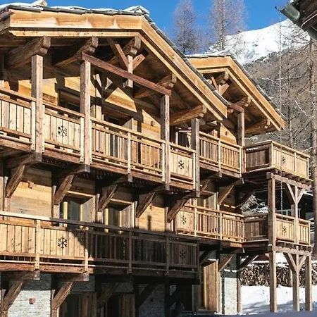 Polaris 1 002 Luxe & Lift Lejlighed